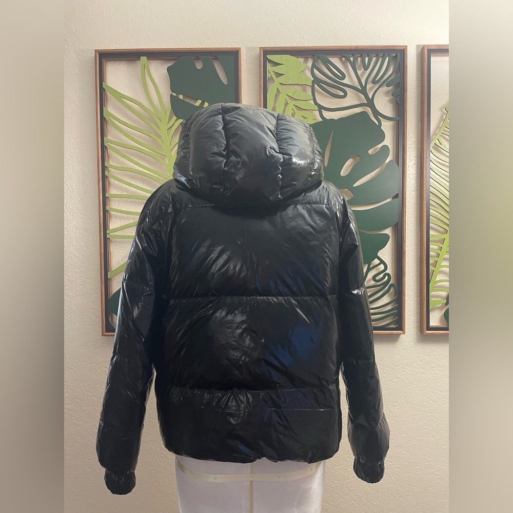 Alice and Olivia Durham Reversible Puffer Black Hoodie Jacket - Picture 13 of 16